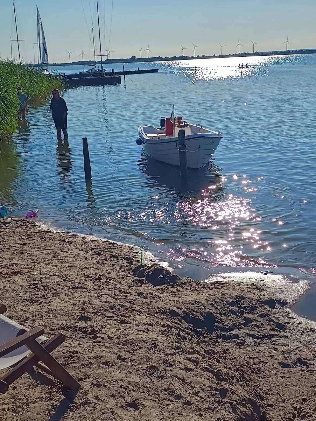 Duemmerliebe Mit Garten, 10 Min. Fusslaeufig Zum See Hude  Bagian luar foto